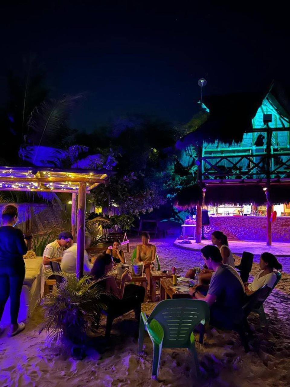 Amalife Beach Club & Hotel Т'єрра-Бомба Екстер'єр фото